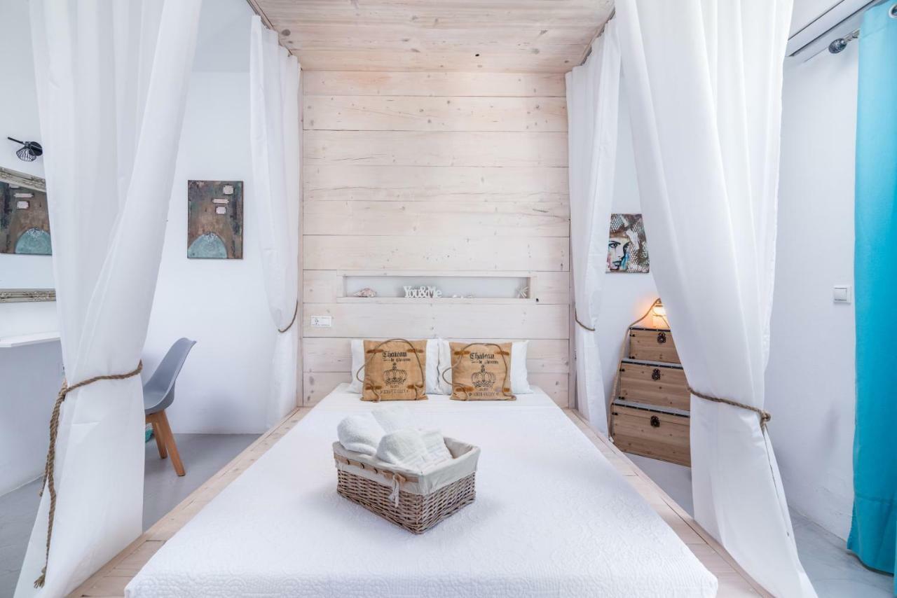 Villa Iceberg Каламаки Экстерьер фото